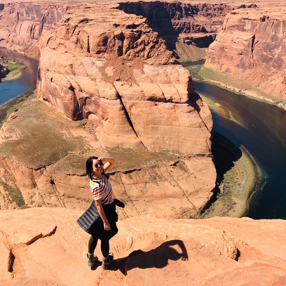 Meet your posher, Silvia